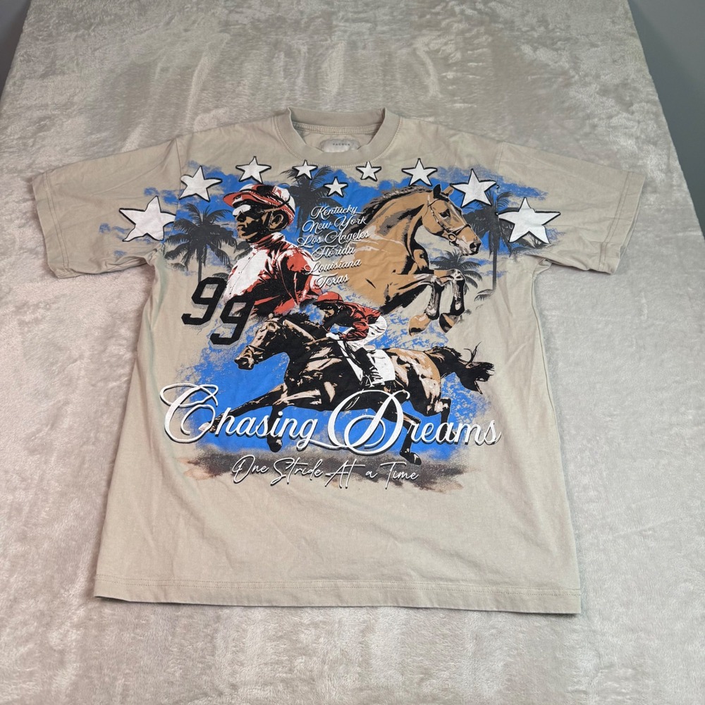 PacSun Mens Chasing Dreams Horse Racing Graphic T-Shirt Tan Large